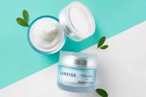 TOP 9 KEM DƯỠNG TRẮNG DA MẶT HIỆU QUẢ VÀ BÁN CHẠY NHẤT HIỆN NAY